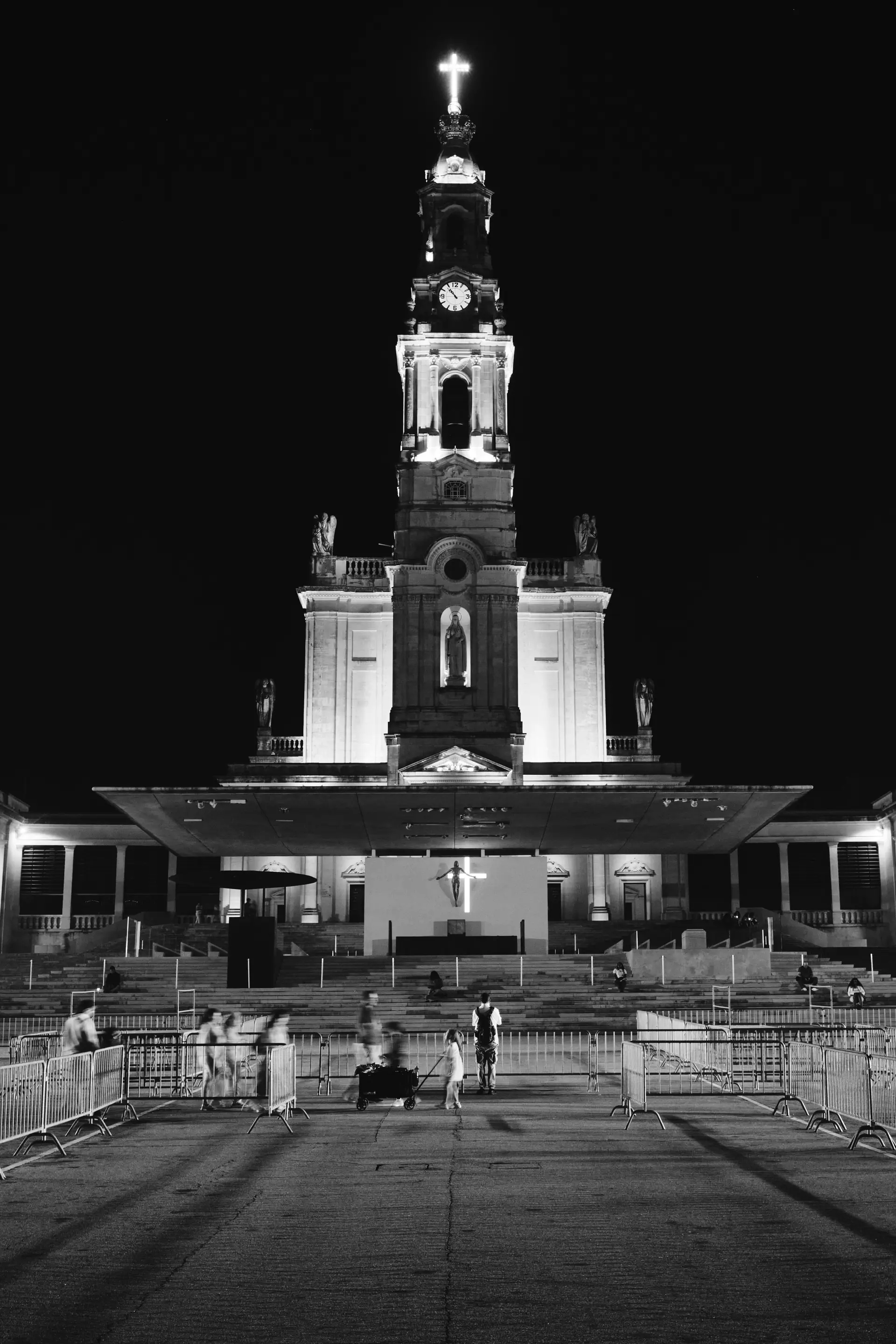 Encontro Espiritual: Meio-Dia em Fátima 3